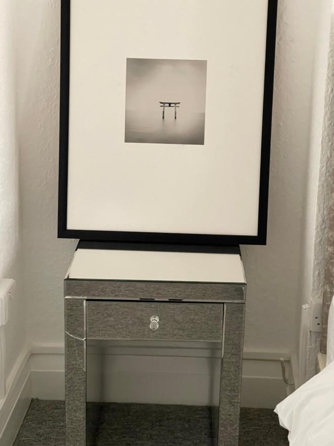 Hendon Park Apartments In London The Hyde Εξωτερικό φωτογραφία