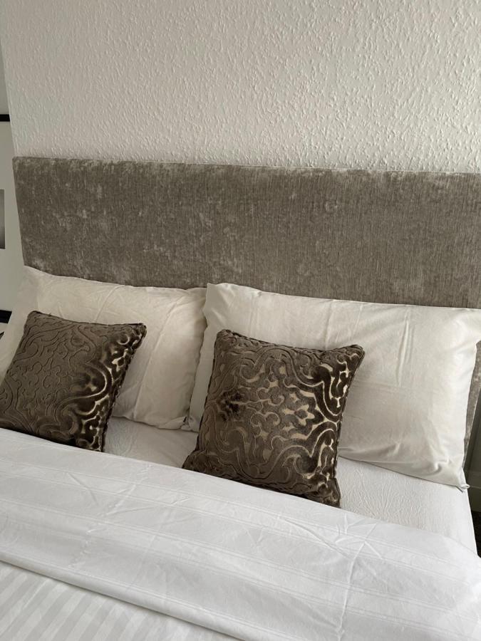 Hendon Park Apartments In London The Hyde Εξωτερικό φωτογραφία